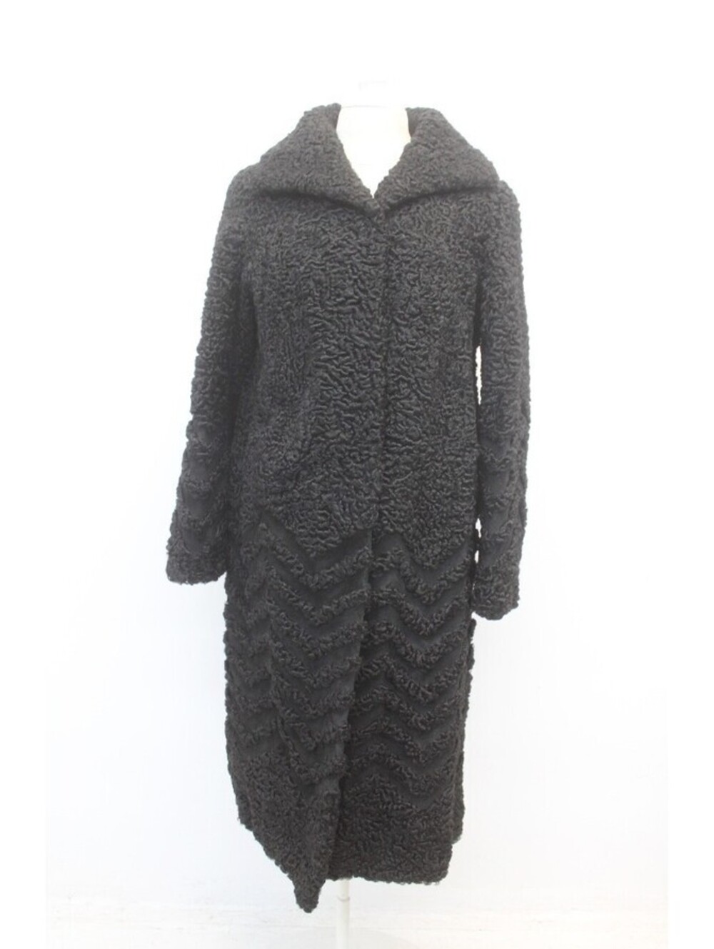 EXCELLENT BLACK CURLY LAMB / ASTRAKHAN FUR JACKET COAT WOMEN WOMAN SIZE 4 PETITE